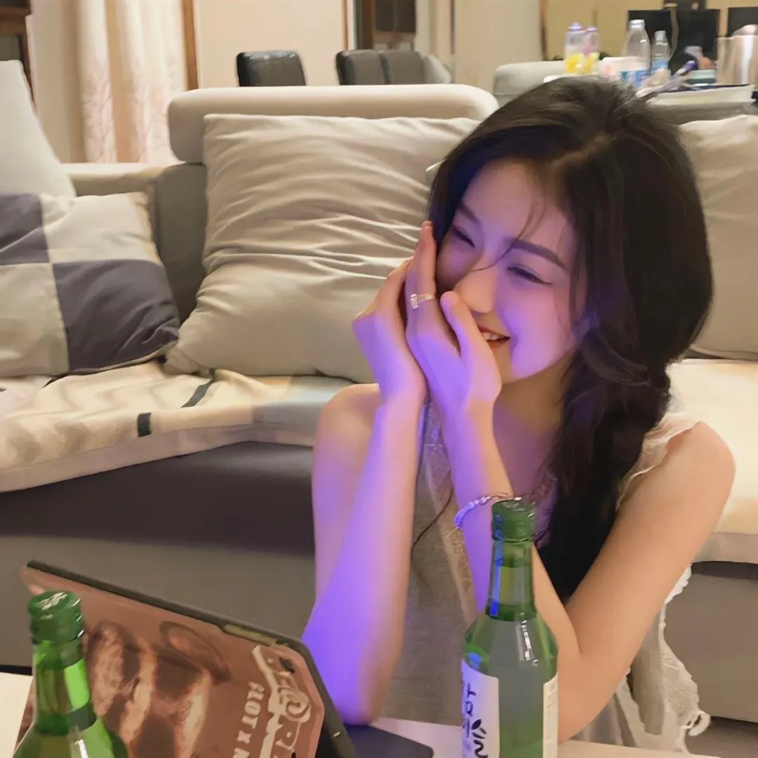 当红男星言论翻车，前后半年内幕曝光，全网玩梗